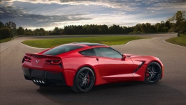 chevrolet-corvette-c7-01.jpg