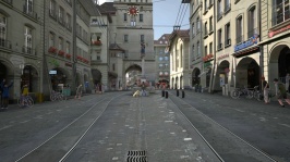 26.6-GT INVISIBLE CAR Missing Body Sample Glitch At Bern Market Street (2).jpg