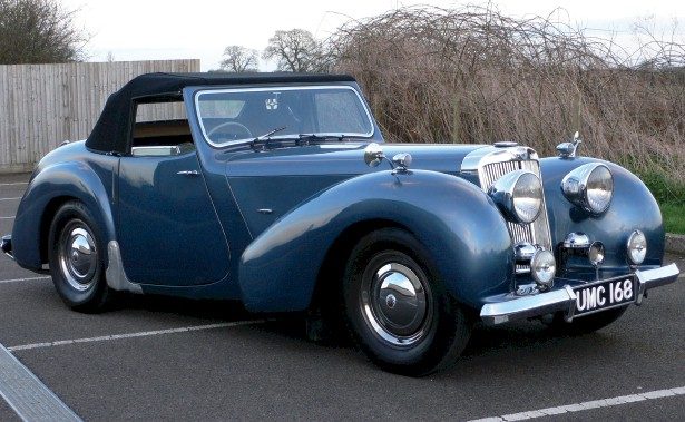 Old-classic-blue-cars-wallpaper-1.jpg