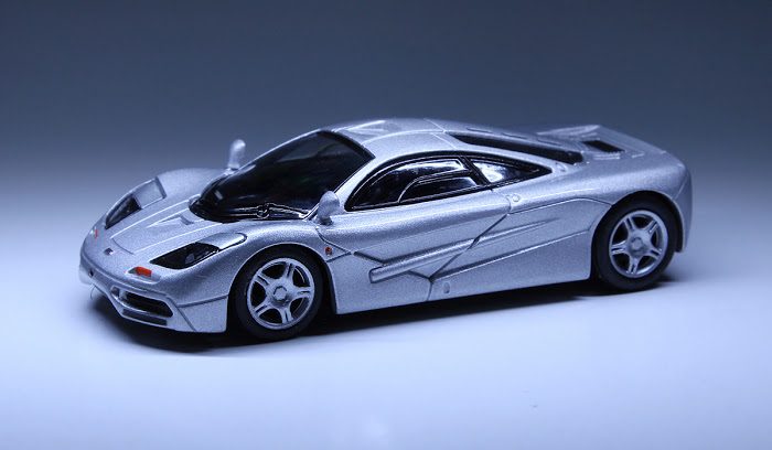 Mclaren+F1+(2009+British+Sports+Car+Collection:Silver).jpg