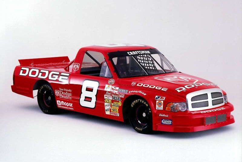 Dodge+Ram+NASCAR+Craftsman+Truck+Series+(2002).jpg