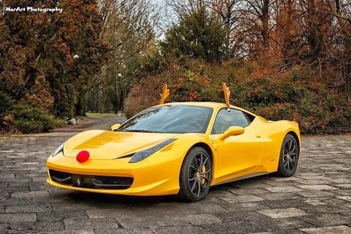 ferrari-458-christmas-reindeer.jpg