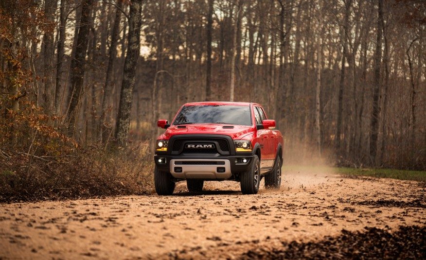 2015-Ram-1500-Rebel-103-876x535.jpg