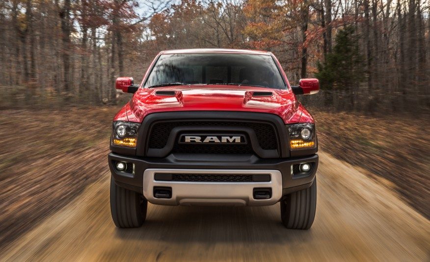 2015-Ram-1500-Rebel-105-876x535.jpg