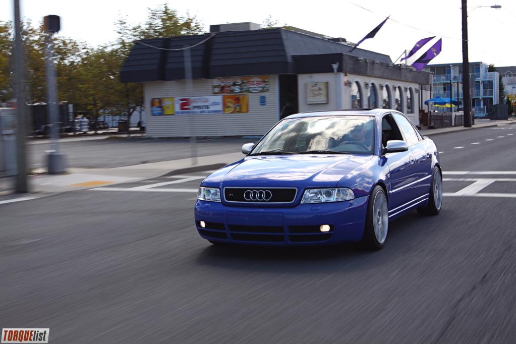 48_01_2001_audi_s4_nogaro_blue_6_spe_1024.jpg