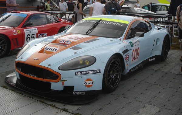 2008_Aston_Martin_DBR9___2___by_CodenameEternity.jpg