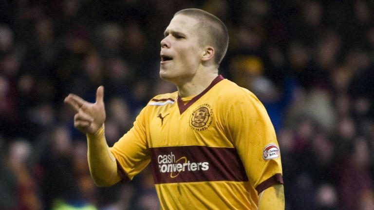 28237-motherwell-striker-henrik-ojamaa.jpg