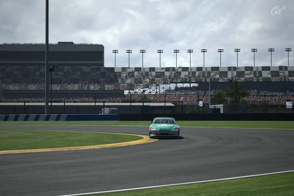 RoadCourse-Daytona_3_zpsf0216800.jpg