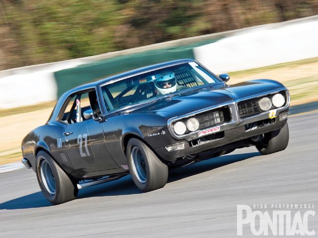 hppp_1102_01+1968_pontiac_firebird.jpg