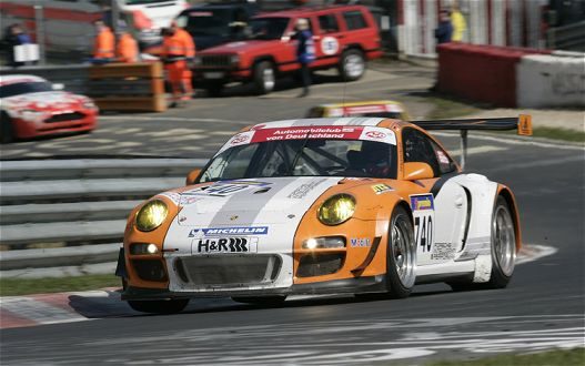 porsche-911-gt3-r-hybrid-front-racing.jpg