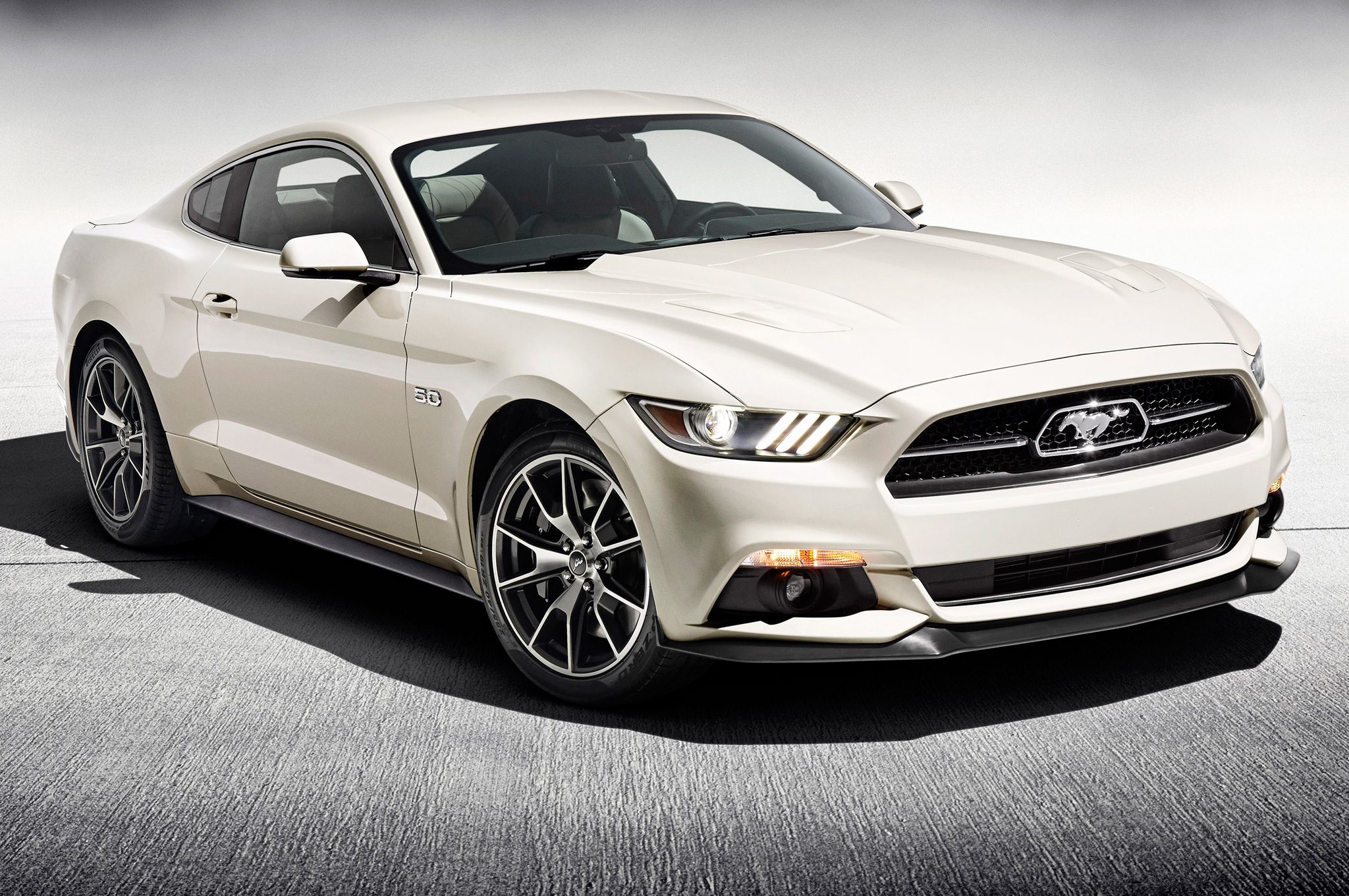 2015-Ford-Mustang-GT-50th-Anniversary-Edition-front-side-view.jpg