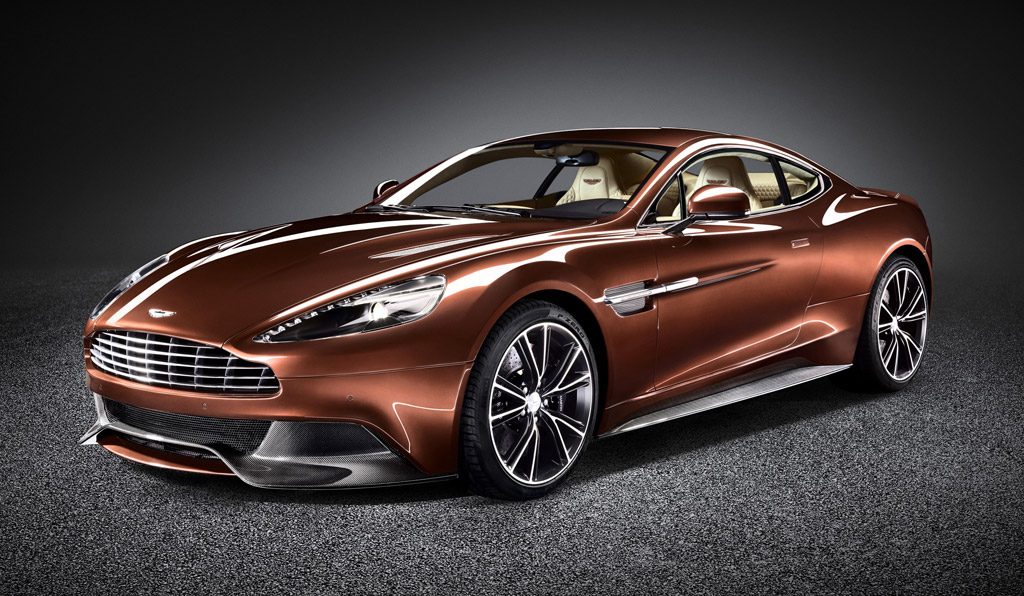 aston-martin-vanquish_100393657_l.jpg