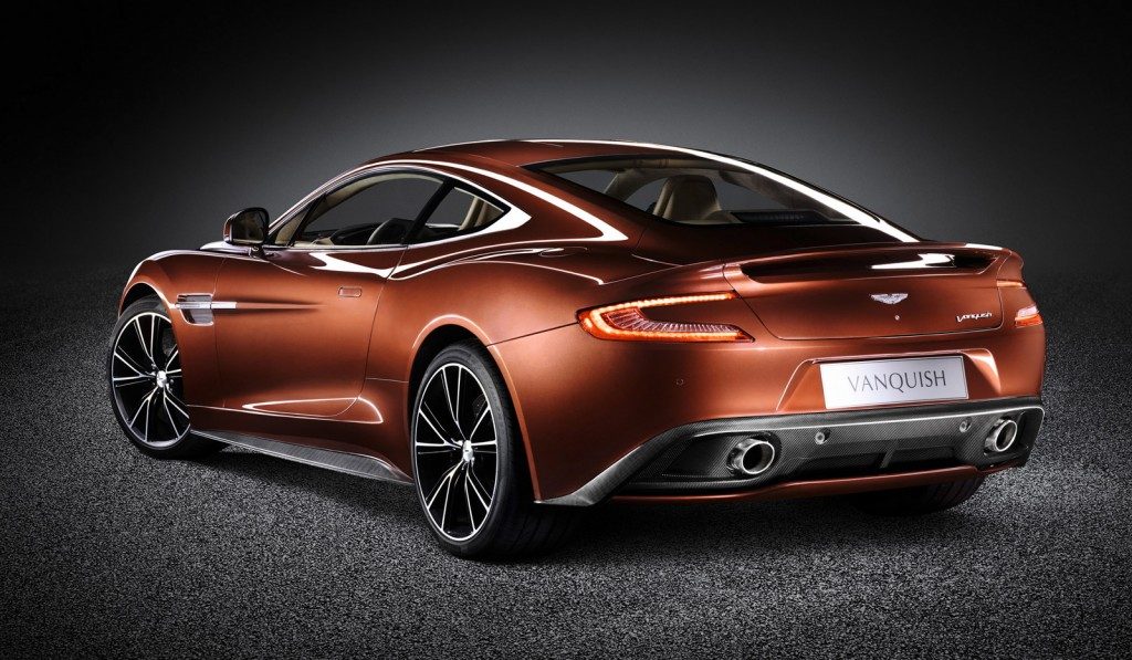 aston-martin-vanquish_100393658_l.jpg