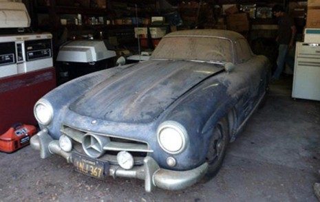 abandoned-1955-mercedes-benz-300-sl-gullwing_100366507_m.jpg