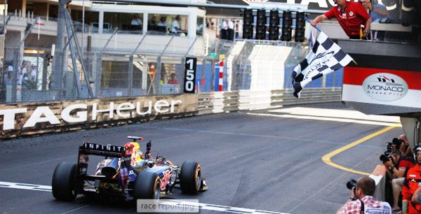 sebastian-vettel-taking-the-checkered-flag-at-the-2011-monaco-grand-prix_100351251_m.jpg