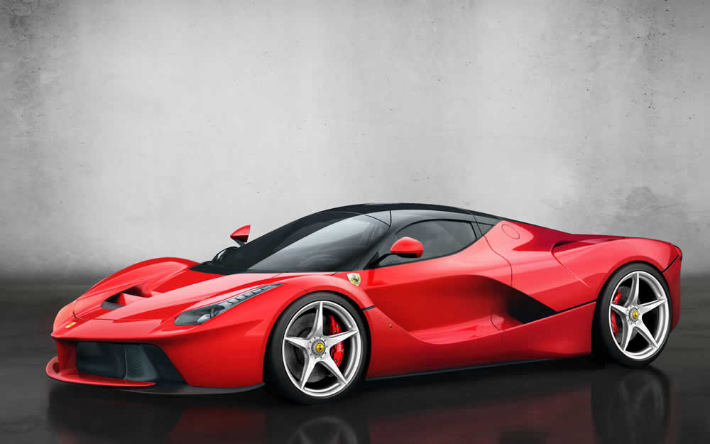 ct_laferrari_hp_02_side.jpg