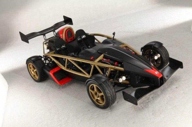 ariel-atom-v8-500w.jpg