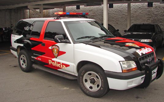 blazer-policia.jpg