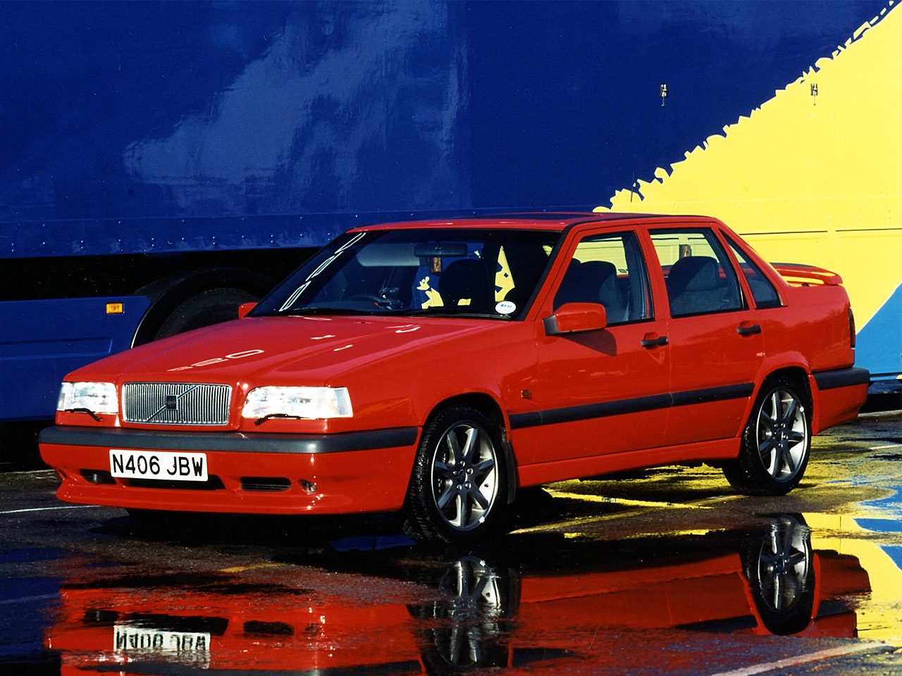 volvo_850-r-1996_r4.jpg