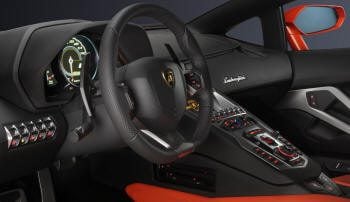 aventador_instruments_console.jpg