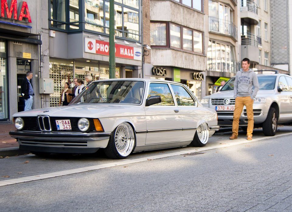 silver_bmw_e21_silver_bbs_rs_01.jpg