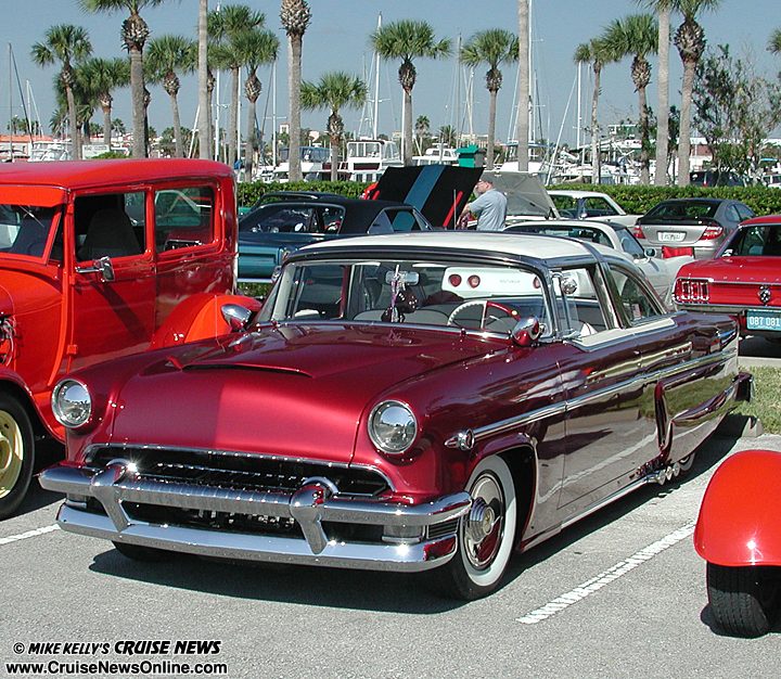 1954MercuryMonterey.jpg