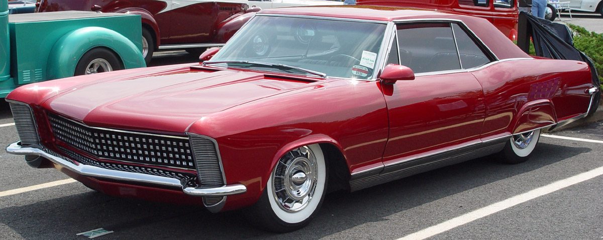 1965-Buick-Riviera-maroon-custom-le.jpg