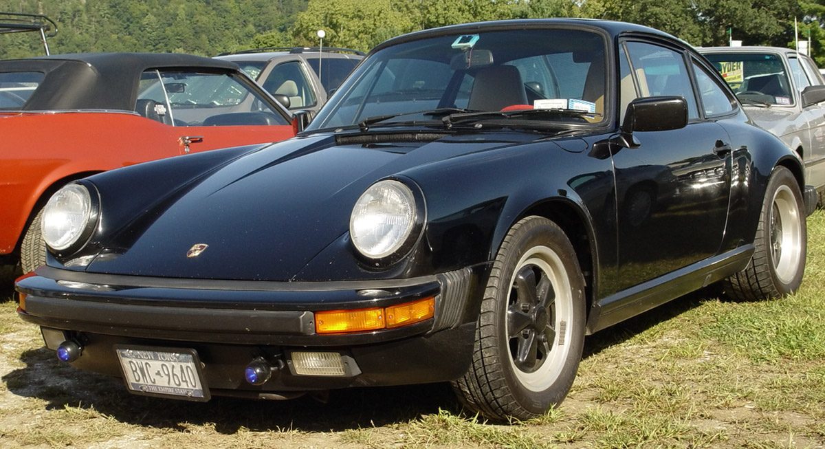 1989-Porsche-911-Black-fa-lr.jpg