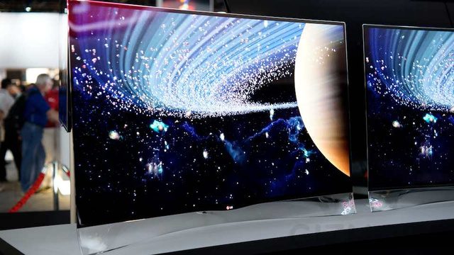 LG-curved-OLED-TV.jpg