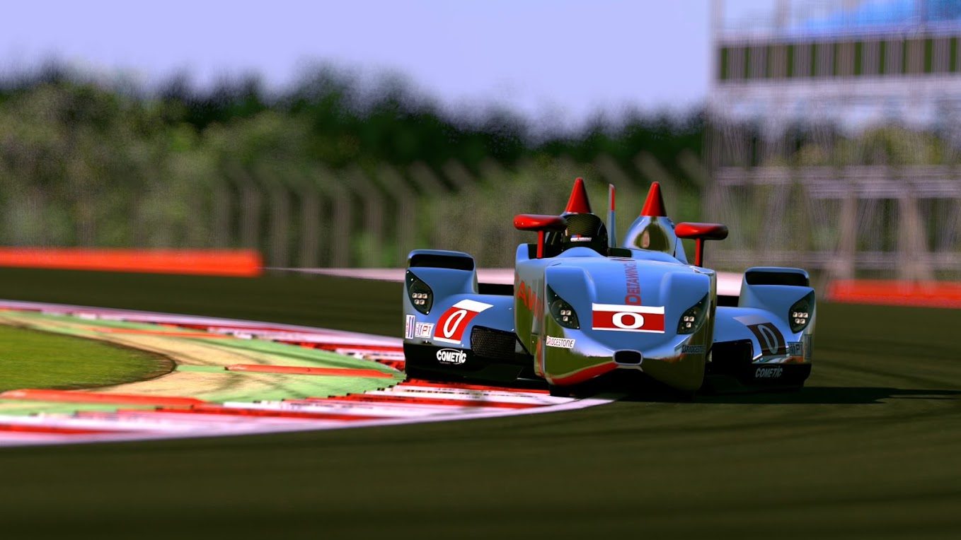 Silverstone+Grand+Prix+Circuit_14.jpg