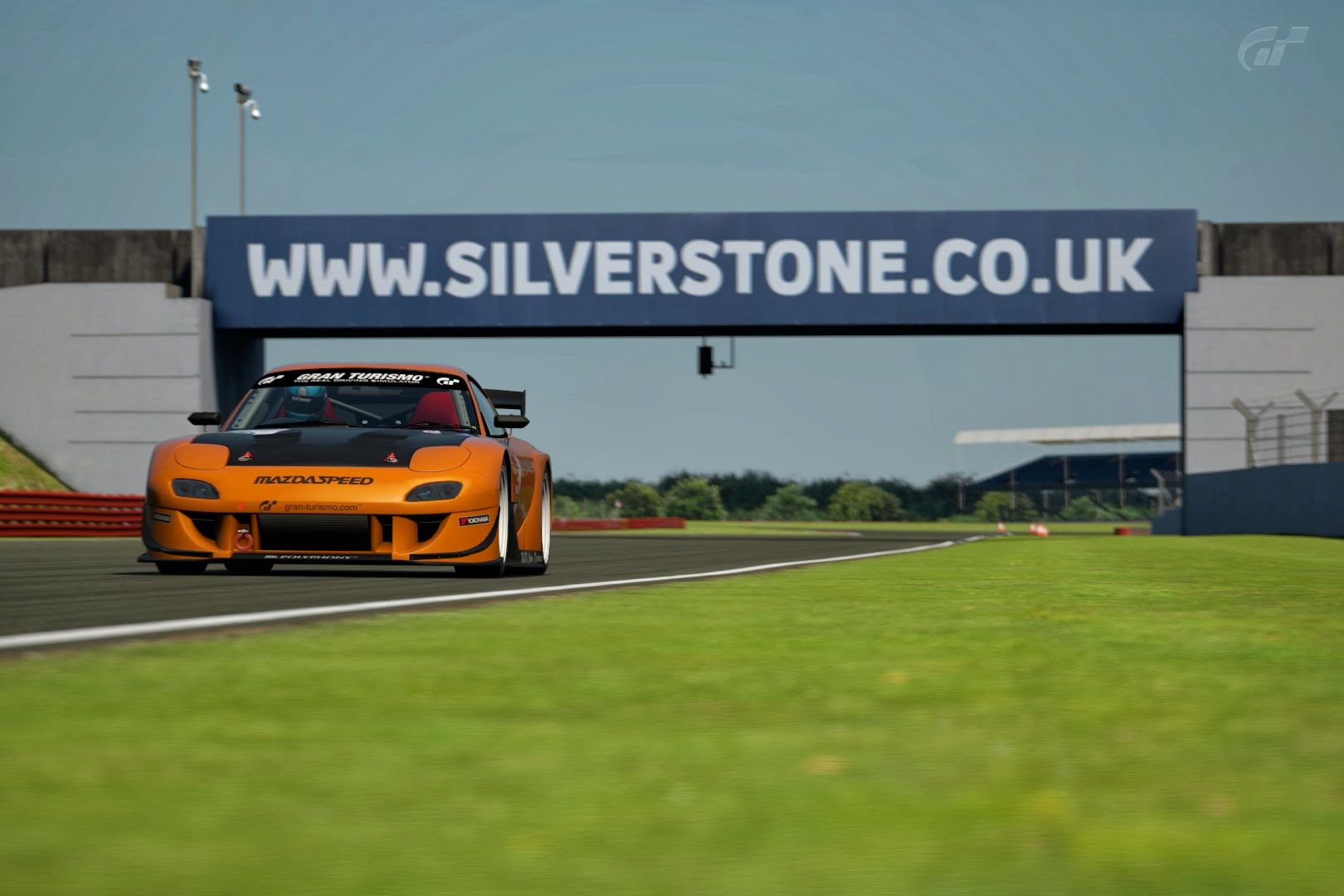 Silverstone+International+Circuit.jpg