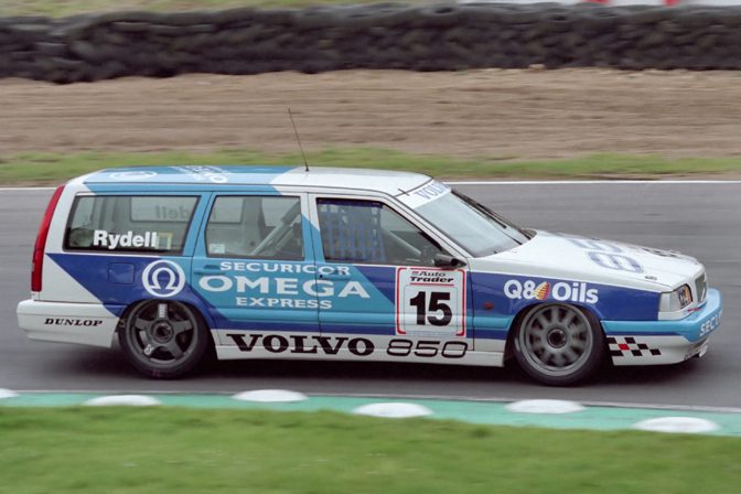 btcc-volvo-850-2.jpg