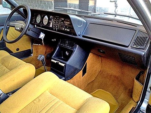 Lancia-Gamma-Interior.jpg