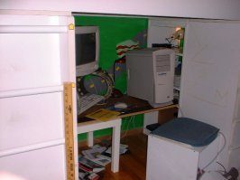 monitor hight.jpg