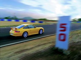 03_911_gt3_03.jpg