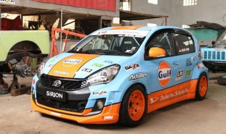 10-Daihatsu-Sirion-Gulf.jpg