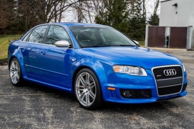 2007_audi_rs4_157618732399e24dDSC01721.jpg
