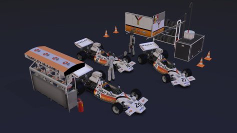 5.McLaren.M19c.USA.Crew.jpg