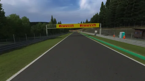 Screenshot_cim_2013_ferrari_spa_12-10-125-1-17-37.webp