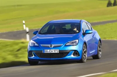 OPEL ASTRA OPC J 2012.webp