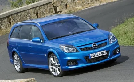 OPEL VECTRA OPC C 2006.webp