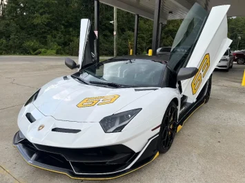 Used-2020-Lamborghini-Aventador-SVJ-1694267797.webp