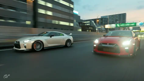 Tokyo GT-R V8 1.webp