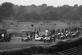 Crystal Palace start 1954 2.jpg