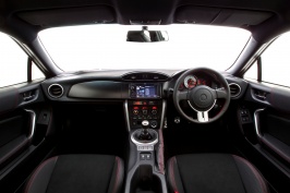 Toyota-86-interior-full-dash.jpg