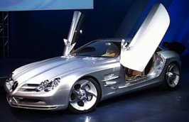 2004 mercedes-benz slr.jpg