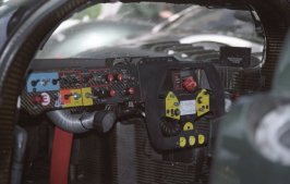 bentley cockpit.jpg