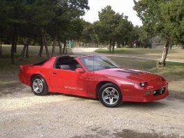 1987 camaro iroc-z.jpg