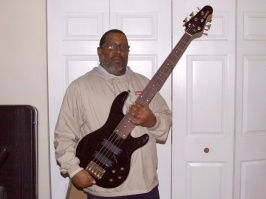 Yamaha 5 String.jpg