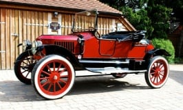 606 ROADSTER.jpg